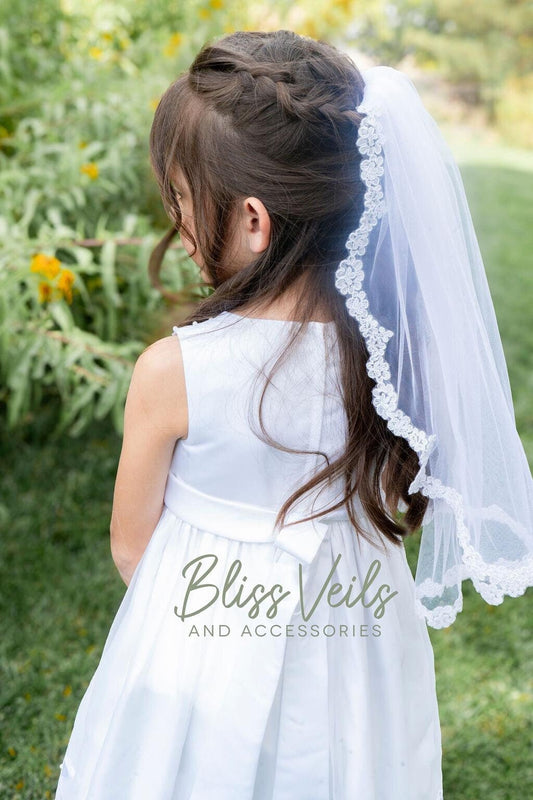 First Holy Communion veil with lace trim in soft tulle, traditional one-layer design with comb