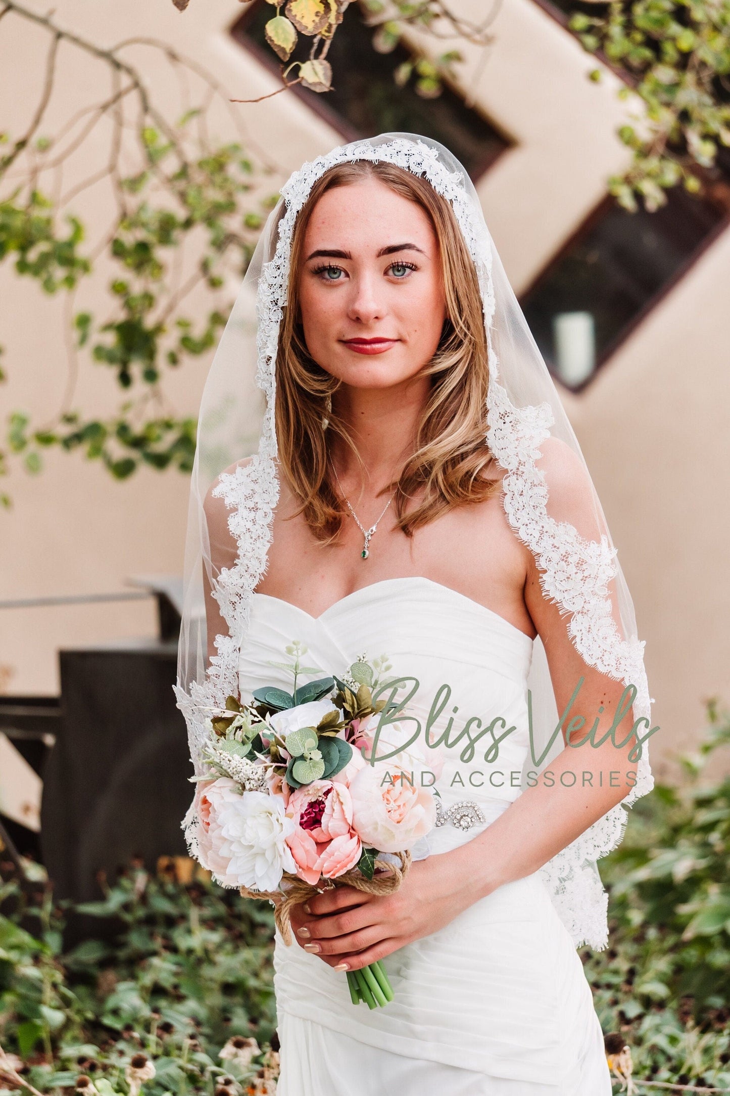 Fingertip lace mantilla bridal veil