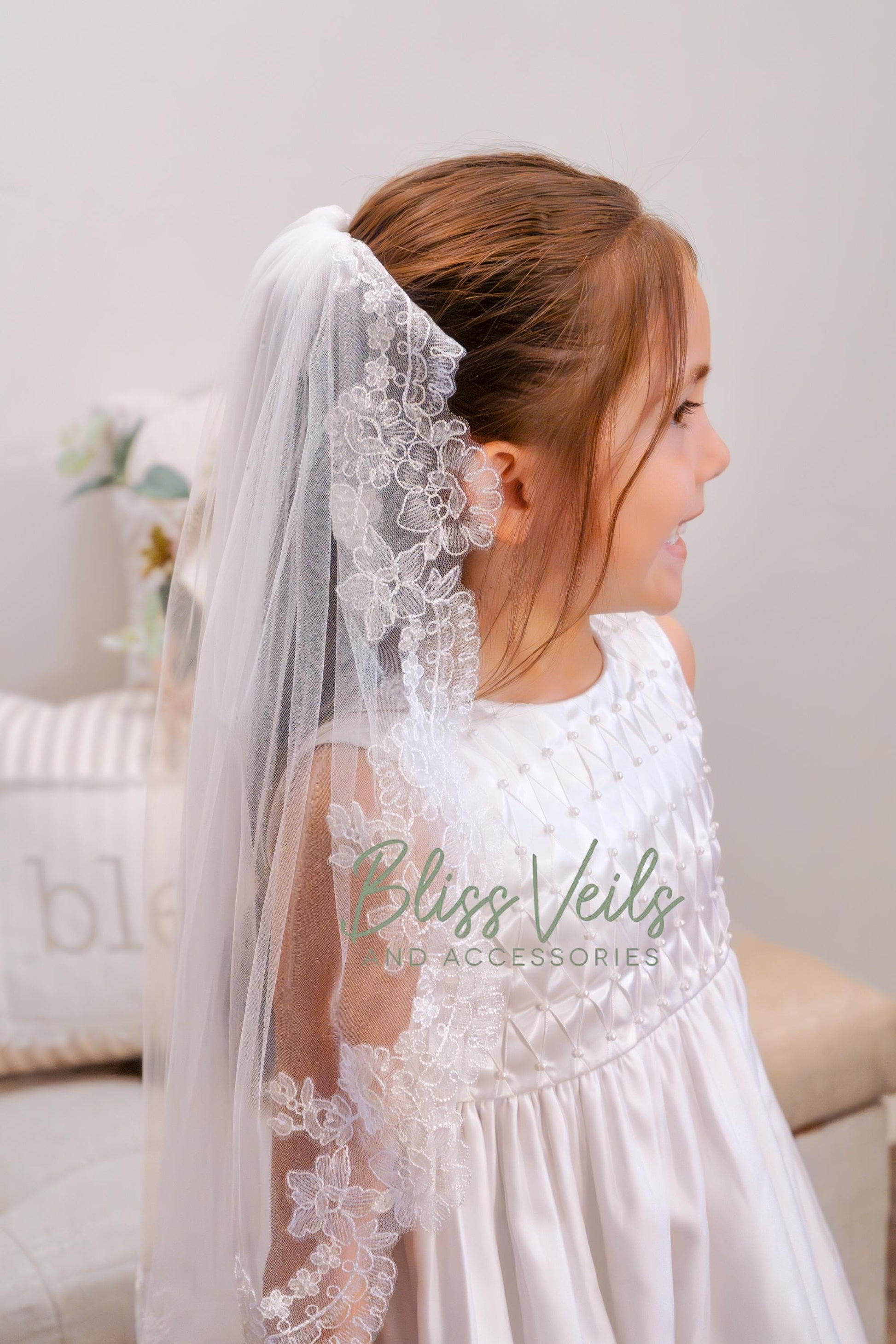 First Communion veil with lace edge in bright or soft white
